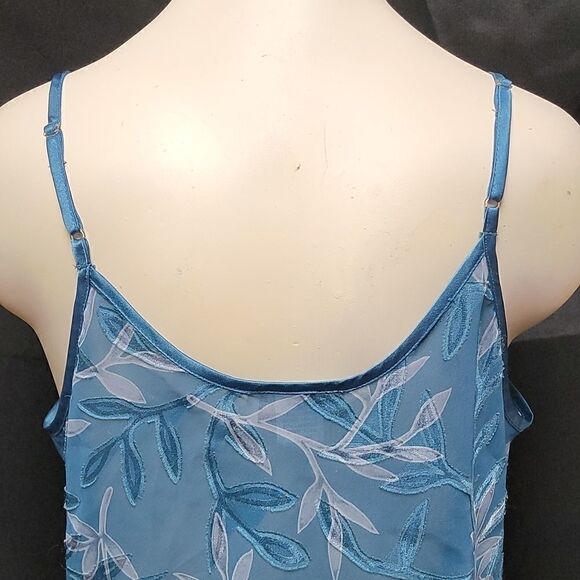 JONES NEW YORK SHEER BLUE FLORAL NEGLIGEE - Picture 3 of 9
